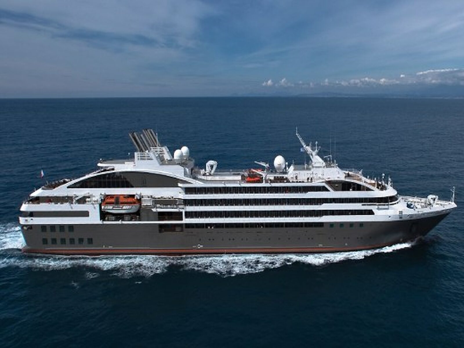 L Austral